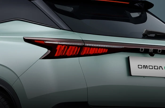 Omoda E5 rear lamp look
